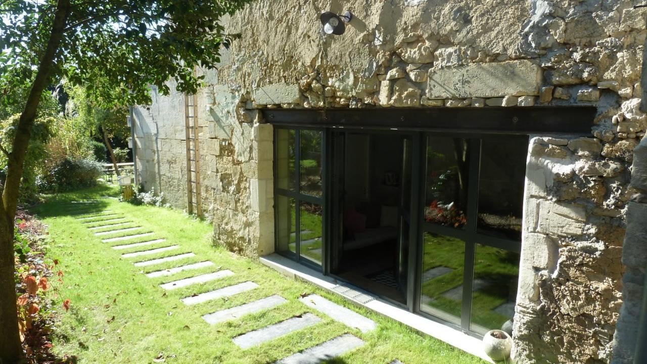 Le Pain De Lune Gite Et Chambre D'Hotes Avec Piscine Bourg-sur-Gironde Exteriör bild